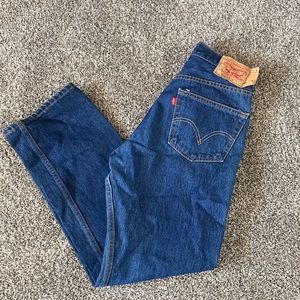 Great condition Levi 501